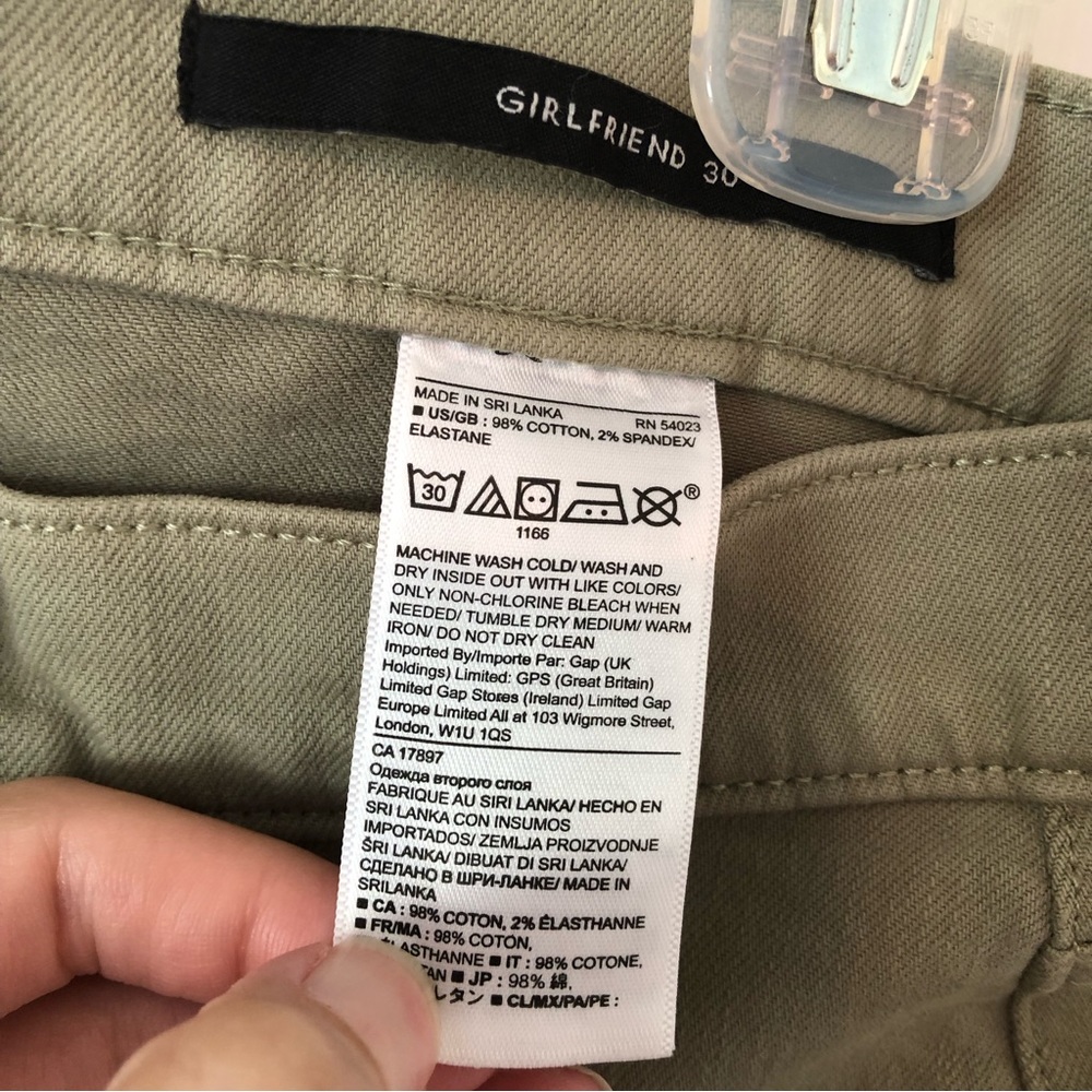 NWT BANANA REPUBLIC | Girlfriend Fit Crop Denim Jeans Pants Moss Army Green - Picture 5 of 5